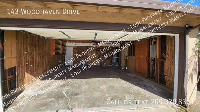 Building Photo - 143 Woodhaven Dr