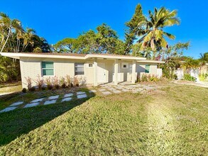 Building Photo - 618 6th Ave