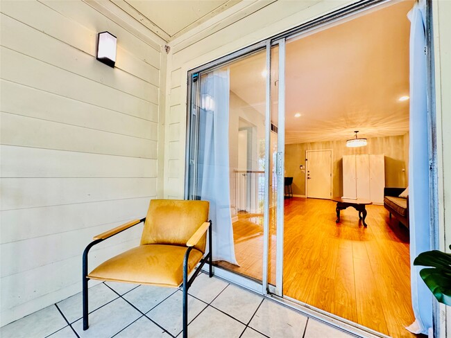 Building Photo - 3131 Cummins St