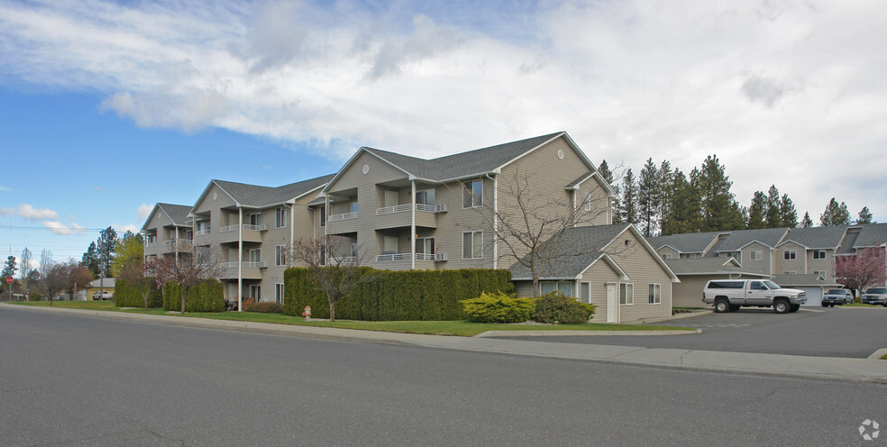 Building Photo - Ashton Apartments