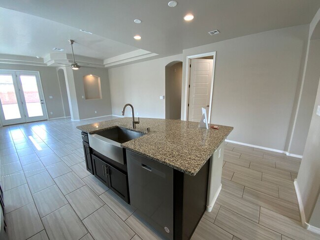 Building Photo - Beautiful New Construction Single Story Ho...