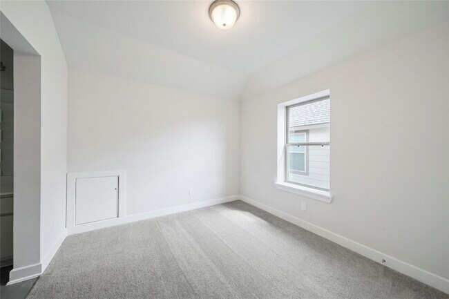 Building Photo - 15655 Scolty Reach Ln