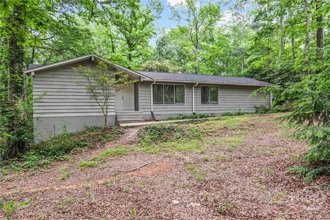 Primary Photo - 310 Weatherly Woods Dr