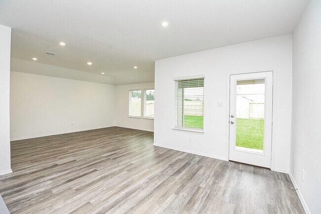 Building Photo - 14919 Clay Harvest Rdg