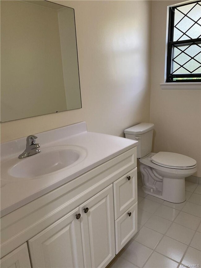 Building Photo - 436 Park Ln