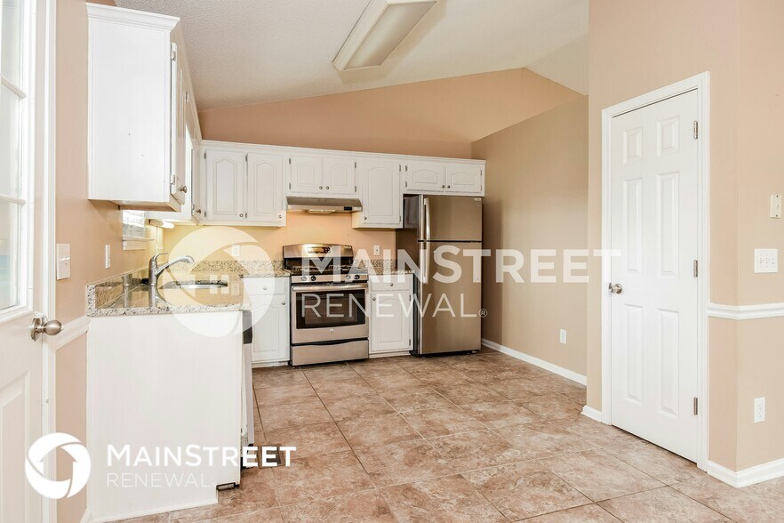 Building Photo - 32 Cathedral Heights