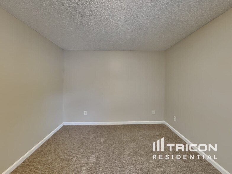 Building Photo - 109 Riley Way