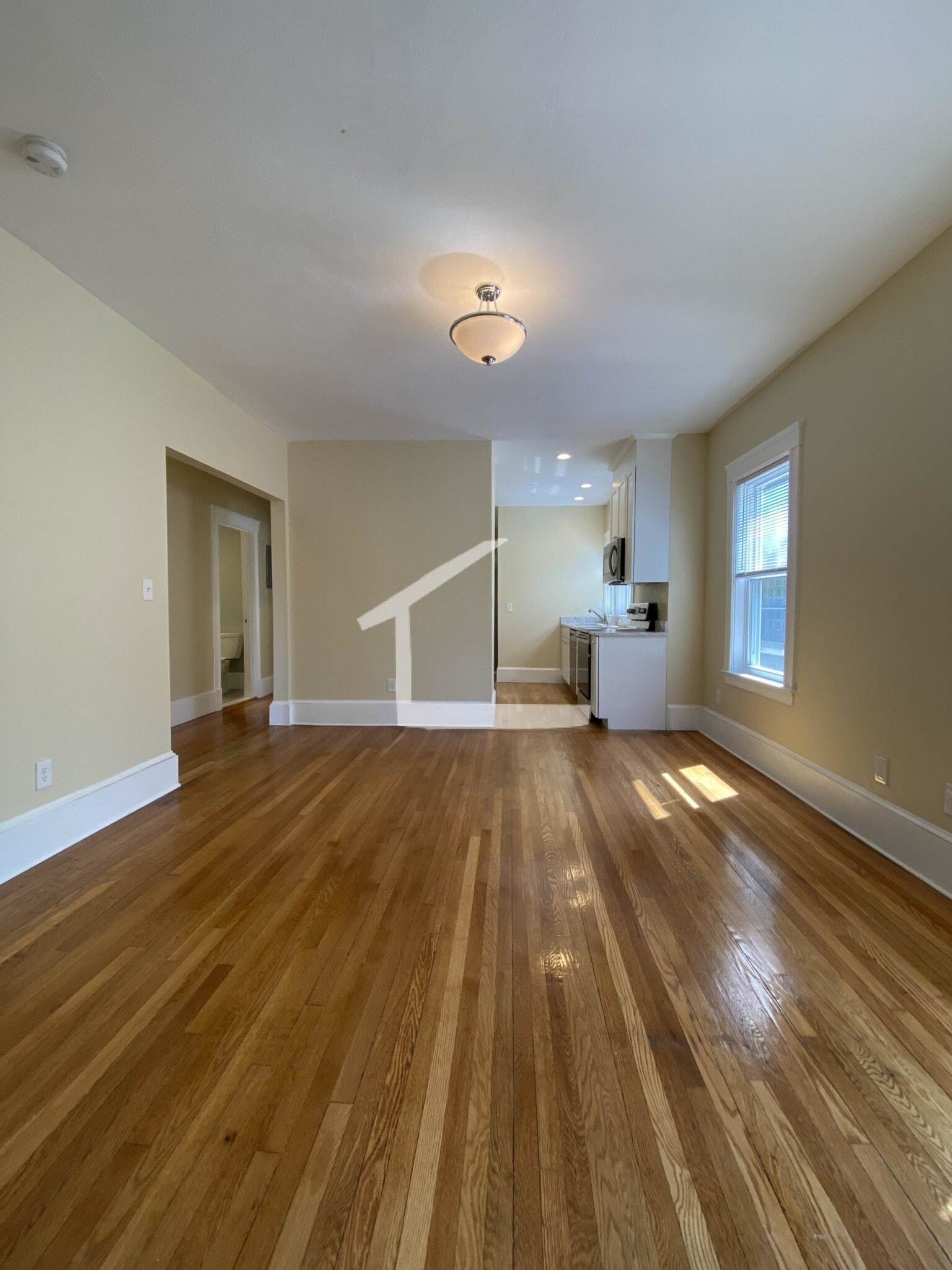 Building Photo - 303 Tappan St