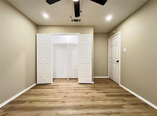 Building Photo - 204 Pear Tree Pl