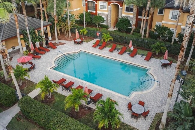 Building Photo - 2141 Portofino Pl