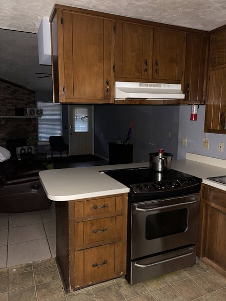 Building Photo - 2835 Botany Pl