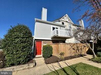Building Photo - 4346 Pembrook Village Dr