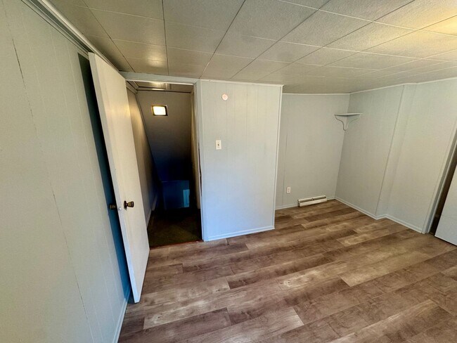 Building Photo - 470-474 Spang Avenue