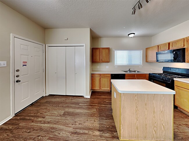 Building Photo - 20534 Patriot Park Ln