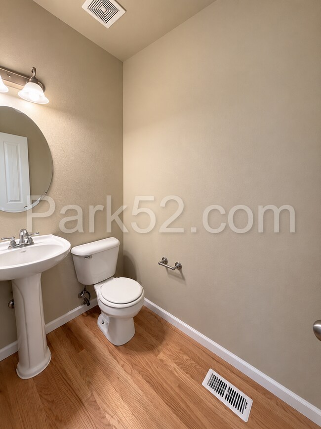 Building Photo - 18608 111th Ave Ct E