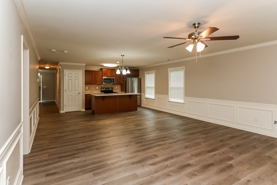 Building Photo - 1544 Logan Patrick Court