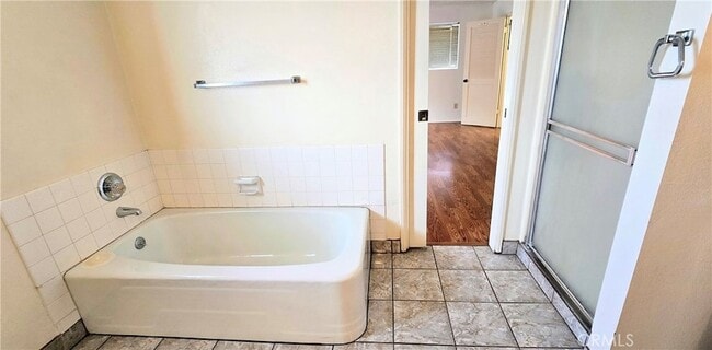 Building Photo - 10353 Downey Ave