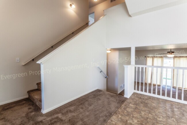 Building Photo - 318 Cherryridge Dr