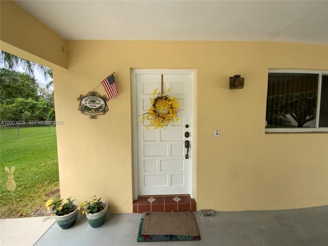 Building Photo - 8445 SW 4th St