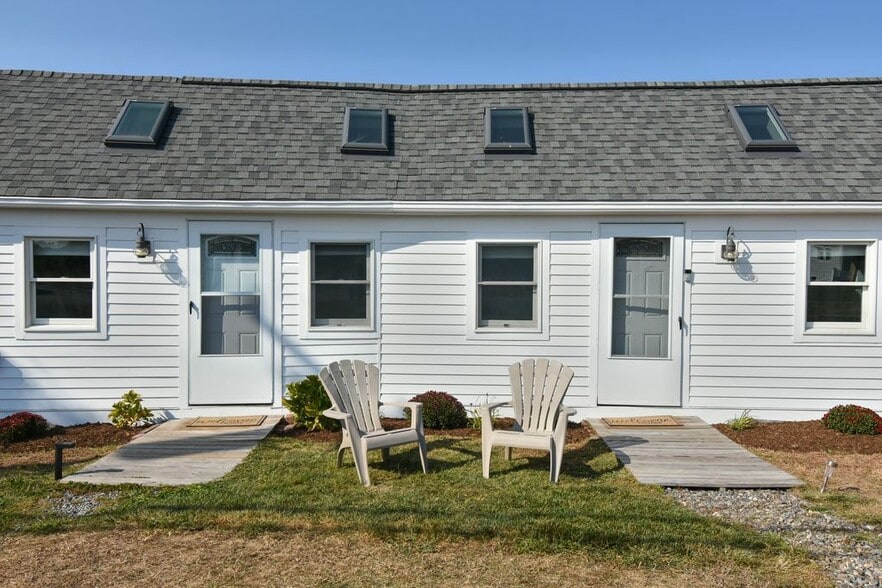 Building Photo - 12 Lower County Rd