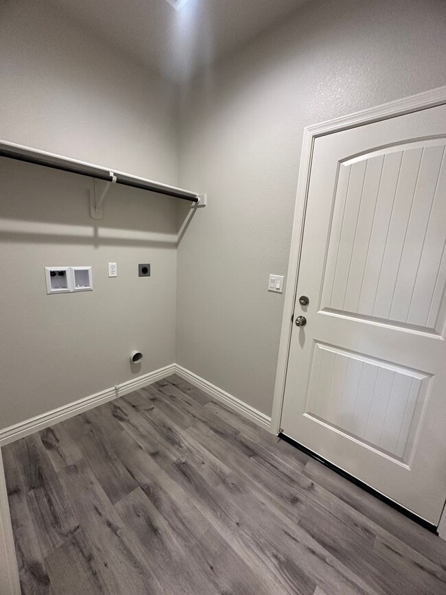 Building Photo - Beautiful 2024 Built 3 Bedroom, 2 bathroom home with RV Parking