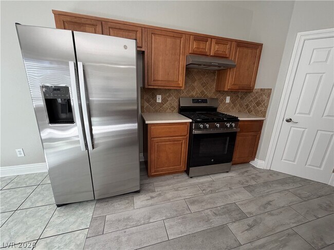 Building Photo - 9103 Harbor Wind Ave