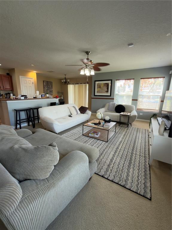 Building Photo - 2552 Aventurine St