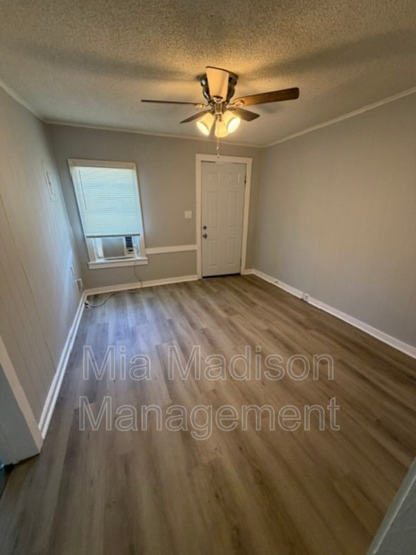 Building Photo - 1511 Richards St