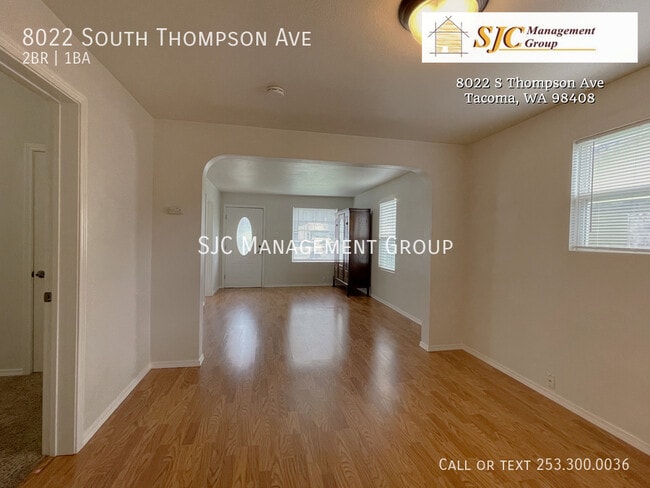 Building Photo - 8022 S Thompson Ave