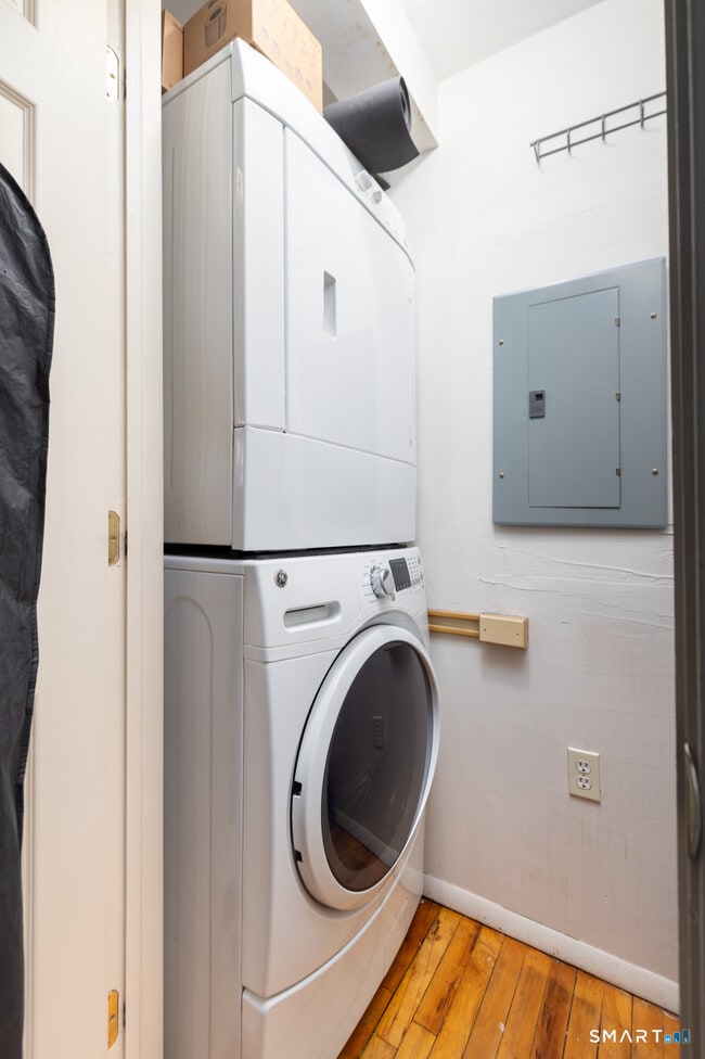 Building Photo - 53 Hiltbrand Rd