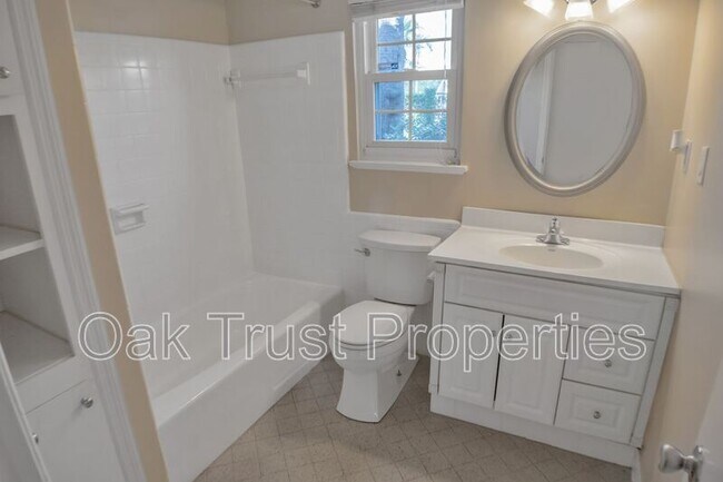 Building Photo - 874 S Colony Dr