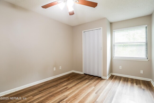Building Photo - 2626 Malibu Cir