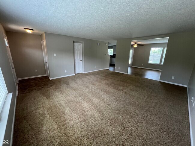 Building Photo - 14928 Drayton Dr