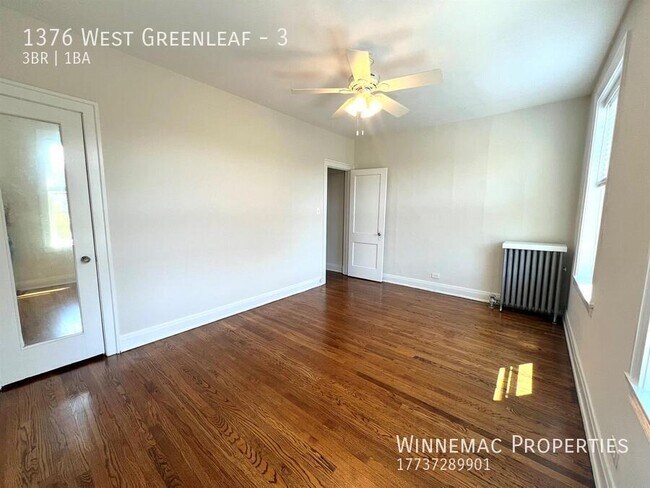 Building Photo - 1376 West Greenleaf-3
