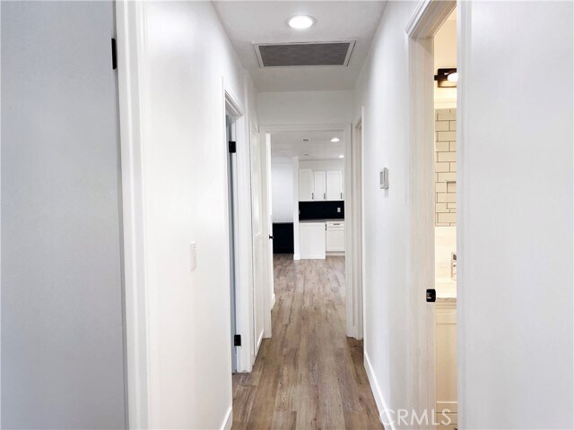 Building Photo - 6221 Glide Ave