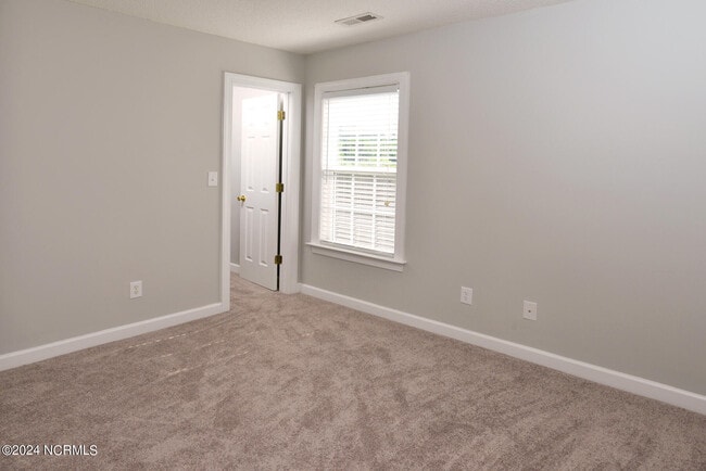 Building Photo - 2008 Penncross Dr