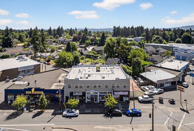 Building Photo - 4938 SE Foster Rd