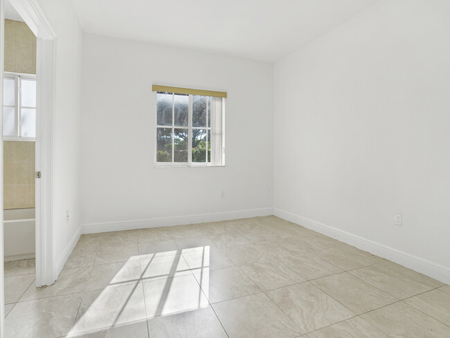 Building Photo - 18190 NW 59th Ave