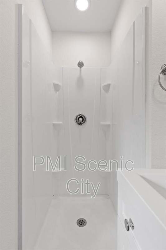 Building Photo - 3919 Weldon Dr