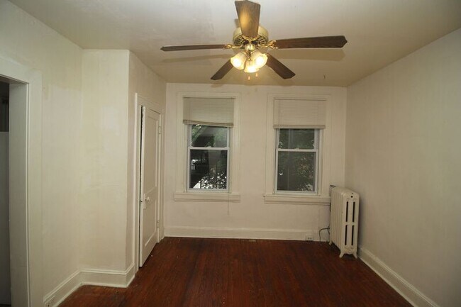 Building Photo - 3209 Guilford Ave