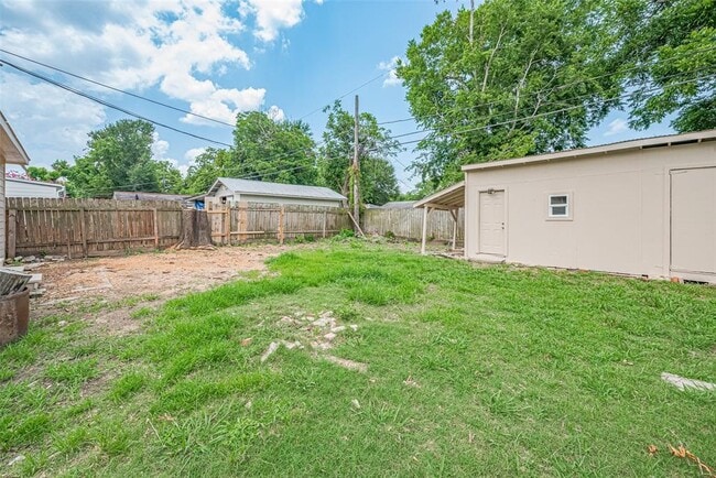 Building Photo - 6527 Kernel St