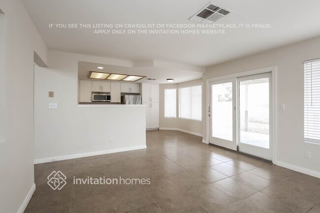Building Photo - 1423 Desert Ridge Ave