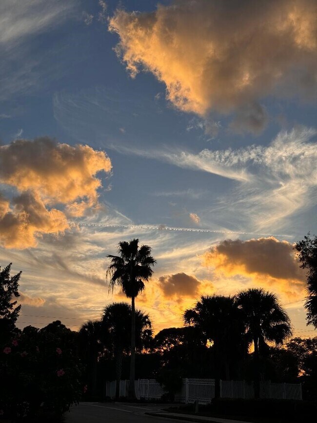 Beautiful Hobe Sound Sunset. - 6296 SE Portofino Cir
