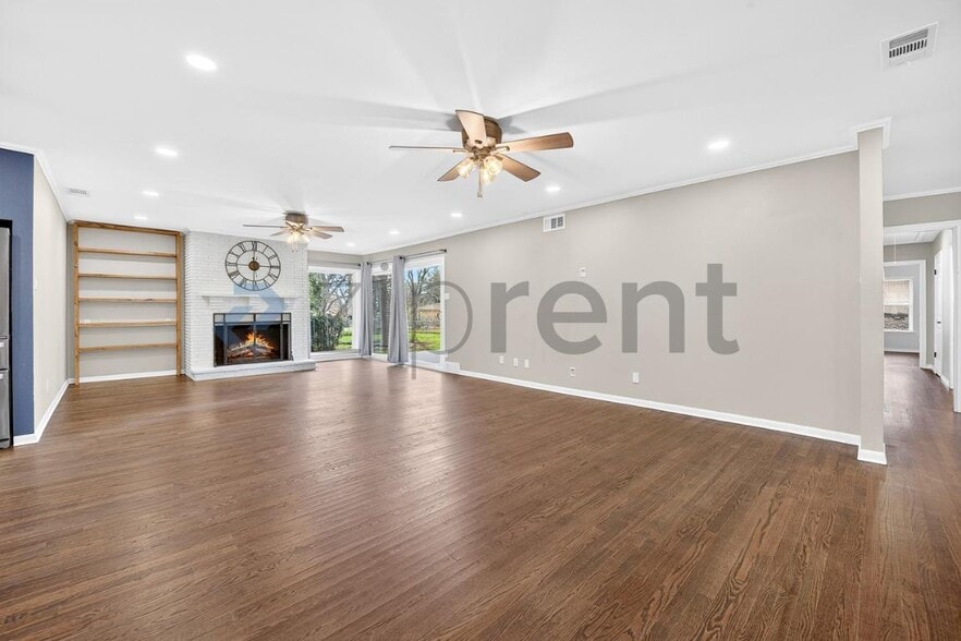 Building Photo - 1610 N Ave