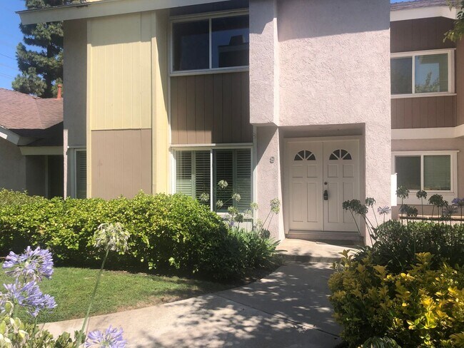 Primary Photo - **Coming Soon** Modern Irvine Townhome in ...