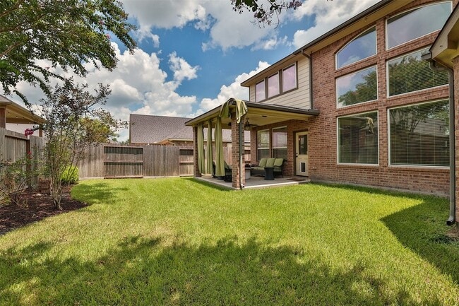 Building Photo - 14103 Park Antique Ln
