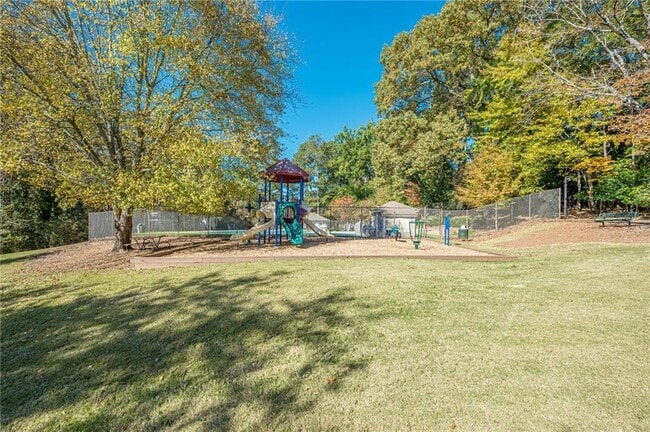 Building Photo - 435 Little Pines Ct