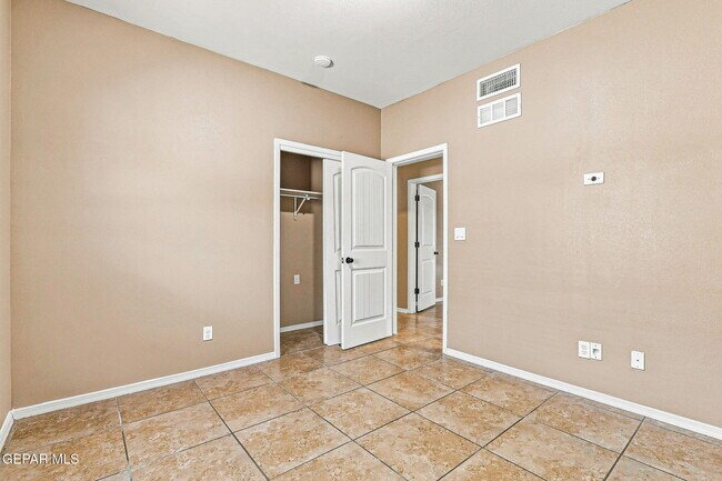 Building Photo - 14309 Pancho Gonzalez Ct