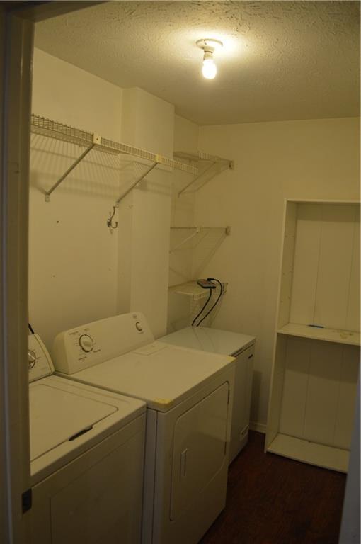 Building Photo - 527 Warm Springs Cir