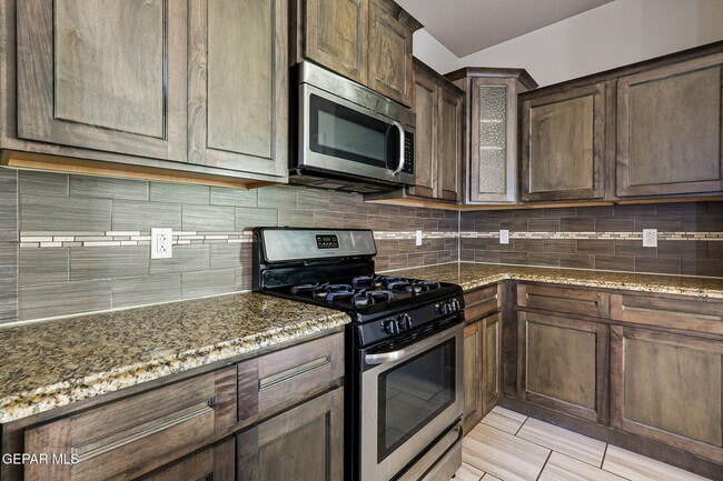 Building Photo - 14933 Jerry Armstrong Ct